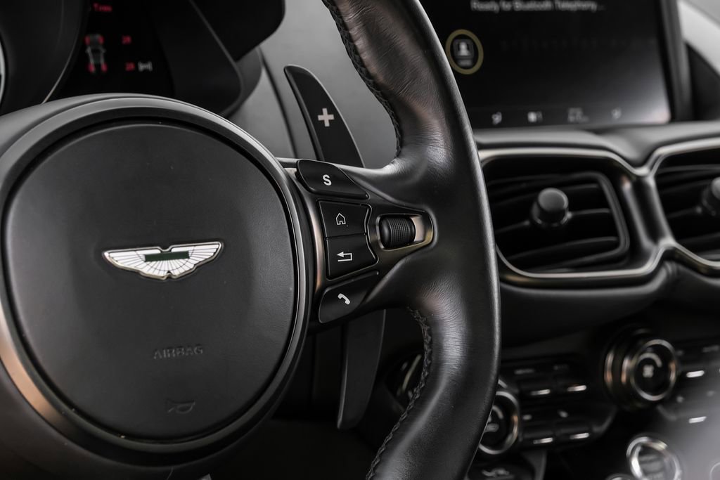 Used 2020 Aston Martin V8 Vantage Coupe RWD image 16