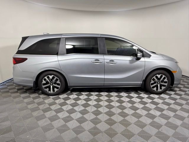 Used 2026 Honda Odyssey EX-L image 7