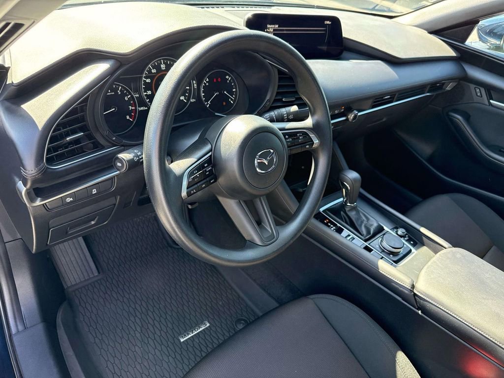 Used 2025 MAZDA MAZDA3 s image 24