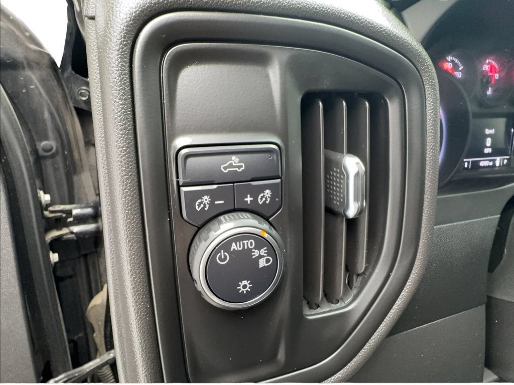 Used 2022 Chevrolet Silverado 1500 Custom RWD image 38