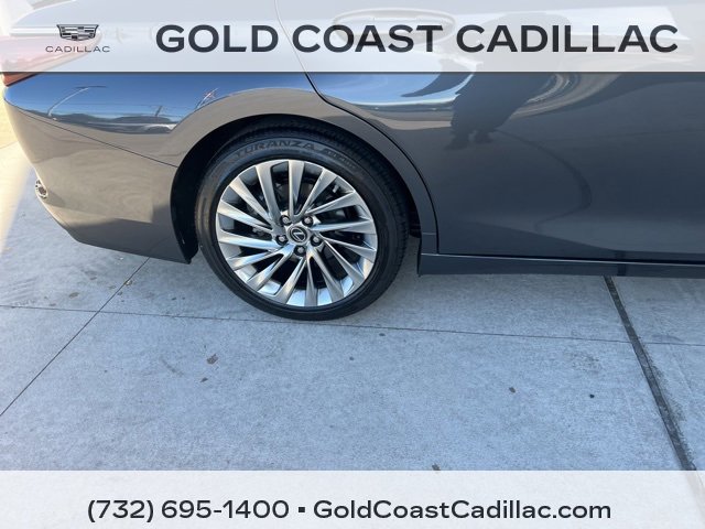 Used 2023 Lexus ES 350 Ultra Luxury image 6