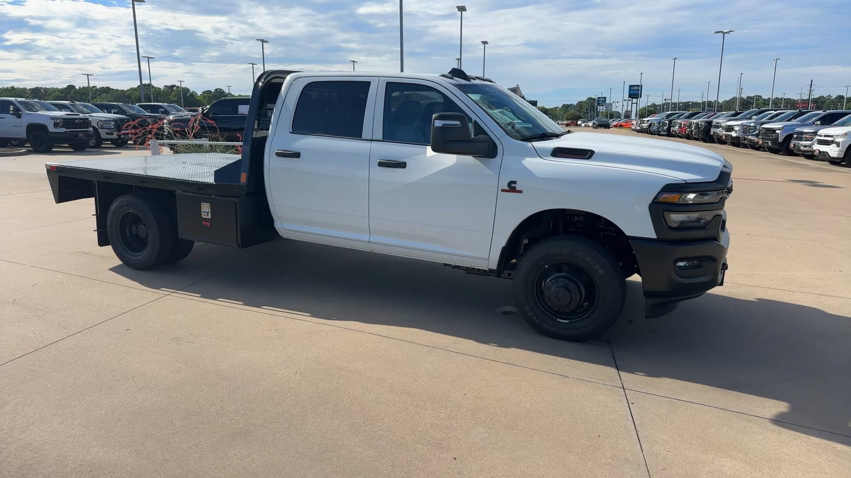 New 2026 RAM 3500 Tradesman AWD/4WD image 7