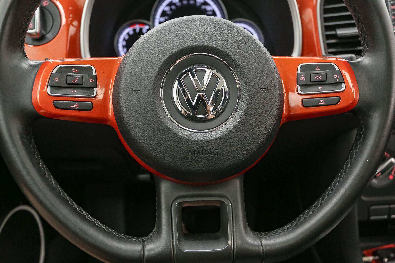 Used 2016 Volkswagen Beetle 1.8T FWD image 28