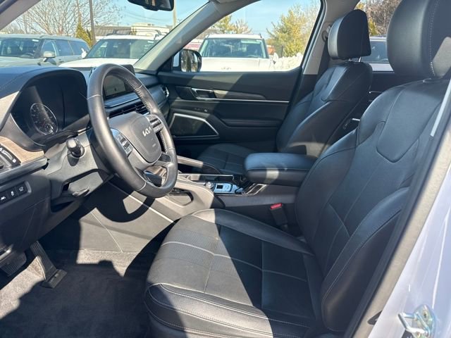 Used 2022 Kia Telluride EX w/ EX Premium Package image 9