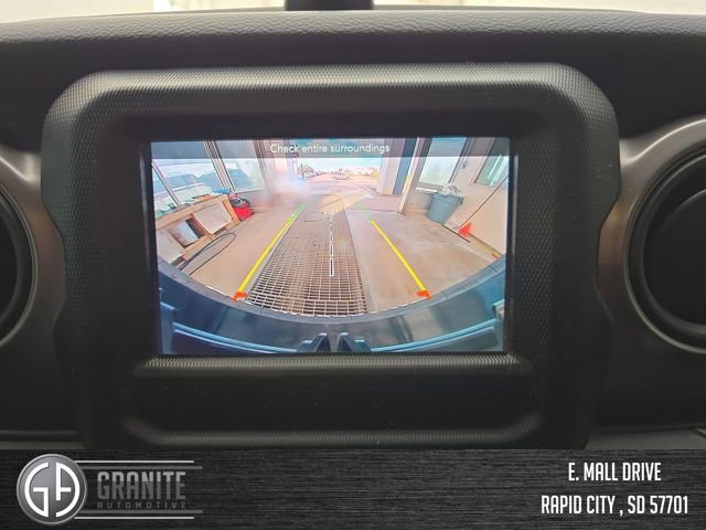 Used 2021 Jeep Wrangler Unlimited Sport image 17