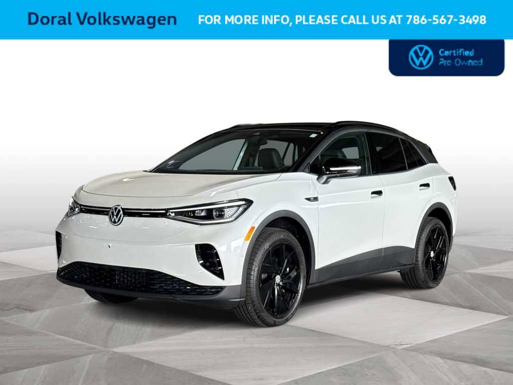 Certified 2025 Volkswagen ID.4 Pro S Plus w/ ID.4 Black Package AWD/4WD image 4
