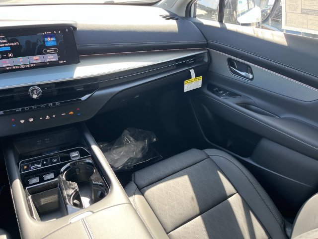 New 2026 Nissan Murano Platinum w/ Cargo Package AWD/4WD image 16