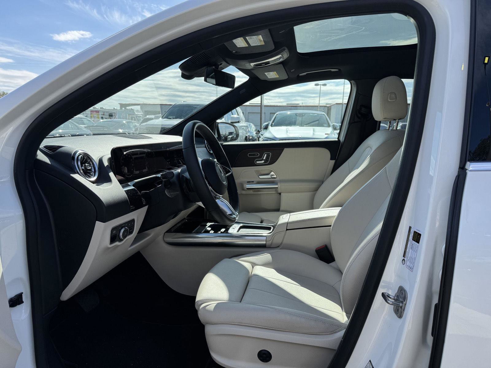 Certified 2026 Mercedes-Benz GLA 250 image 5