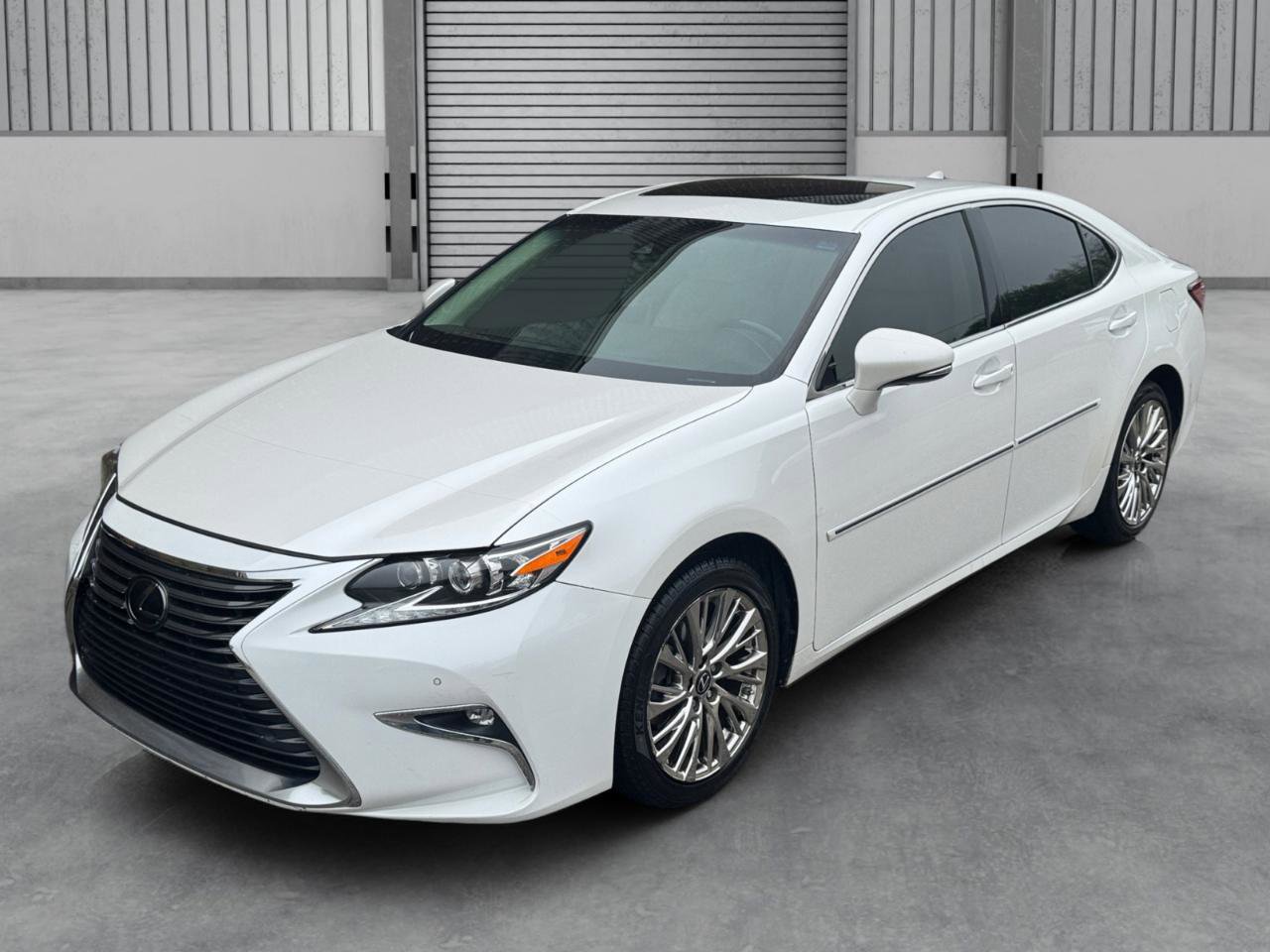 Used 2017 Lexus ES 350 w/ Luxury Package FWD image 30