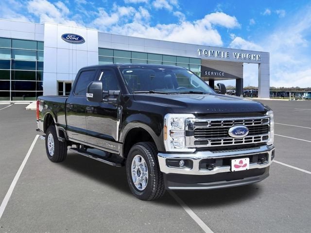 New 2026 Ford F250 XLT w/ FX4 Off-Road Package AWD/4WD image 6
