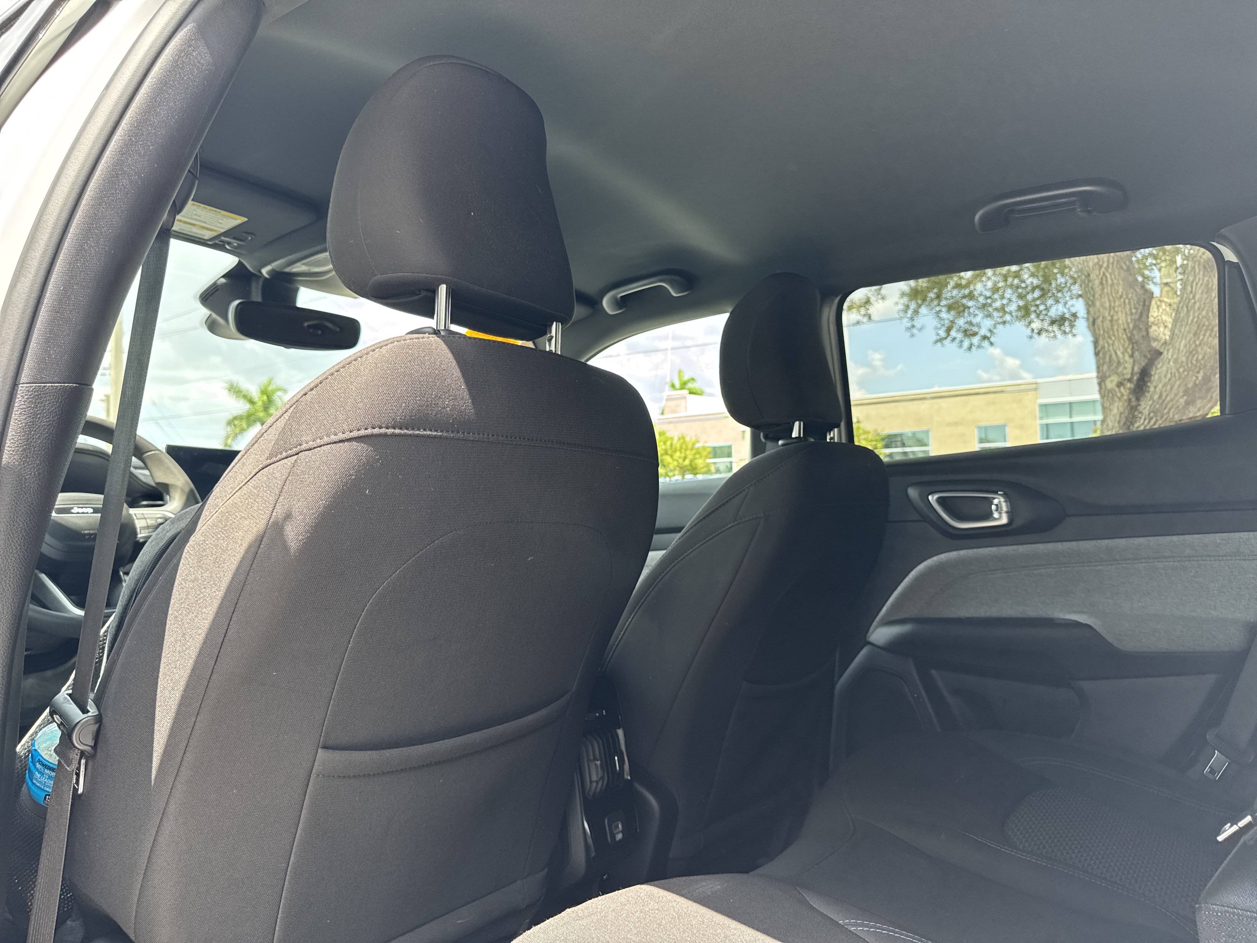 Used 2023 Jeep Compass Sport AWD/4WD image 16