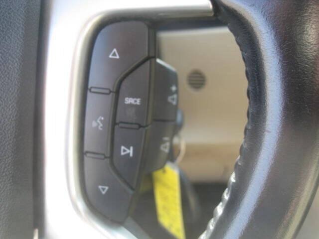 Used 2009 Suzuki XL7 Luxury AWD/4WD image 22