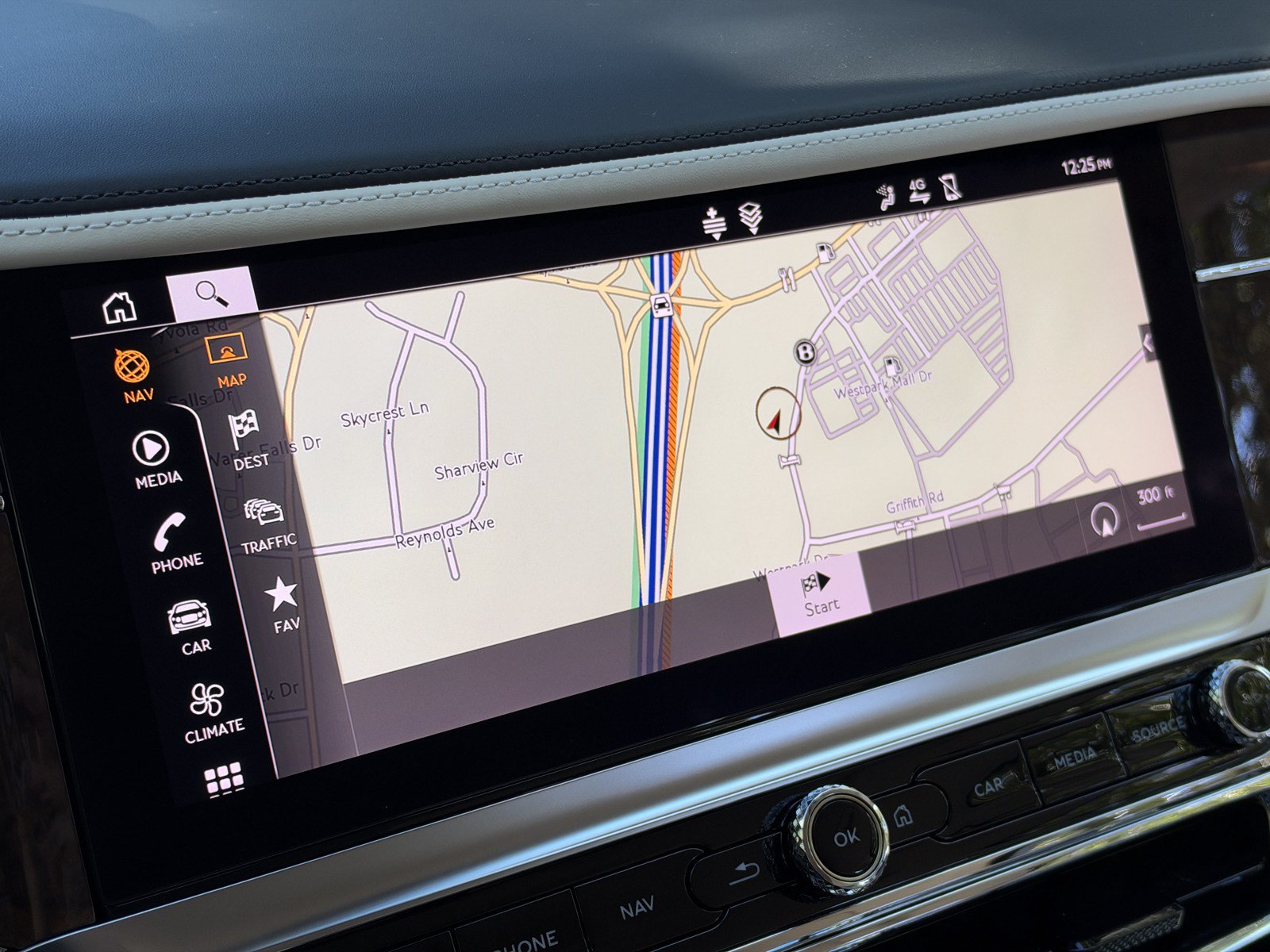 Certified 2023 Bentley Flying Spur V8 AWD/4WD image 23