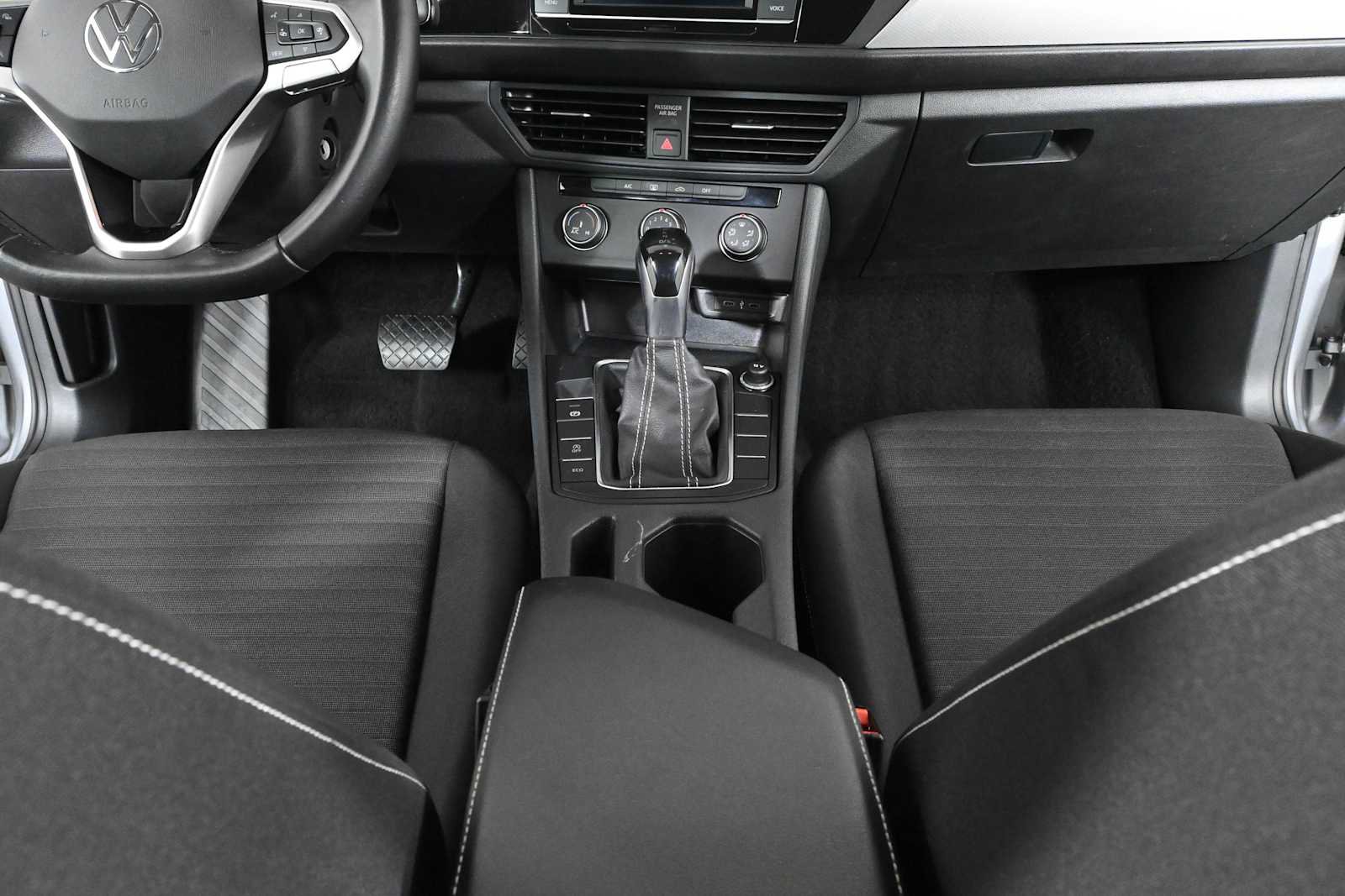 Certified 2022 Volkswagen Jetta S FWD image 14