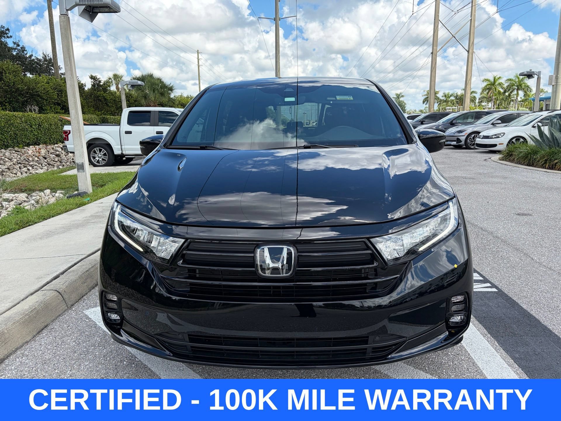 Used 2024 Honda Odyssey Sport image 2