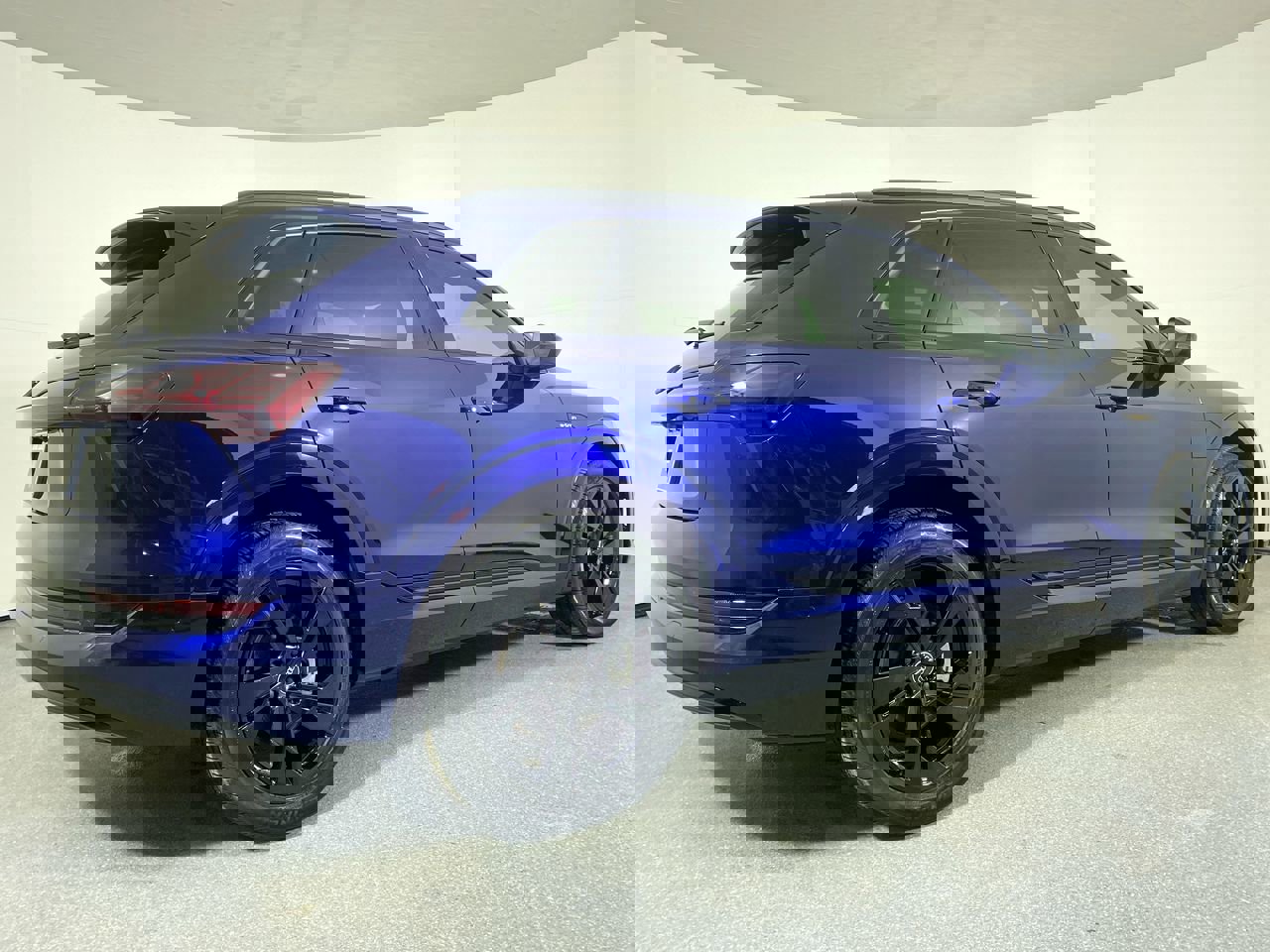 Certified 2021 Audi e-tron Premium w/ Convenience Plus Package image 36