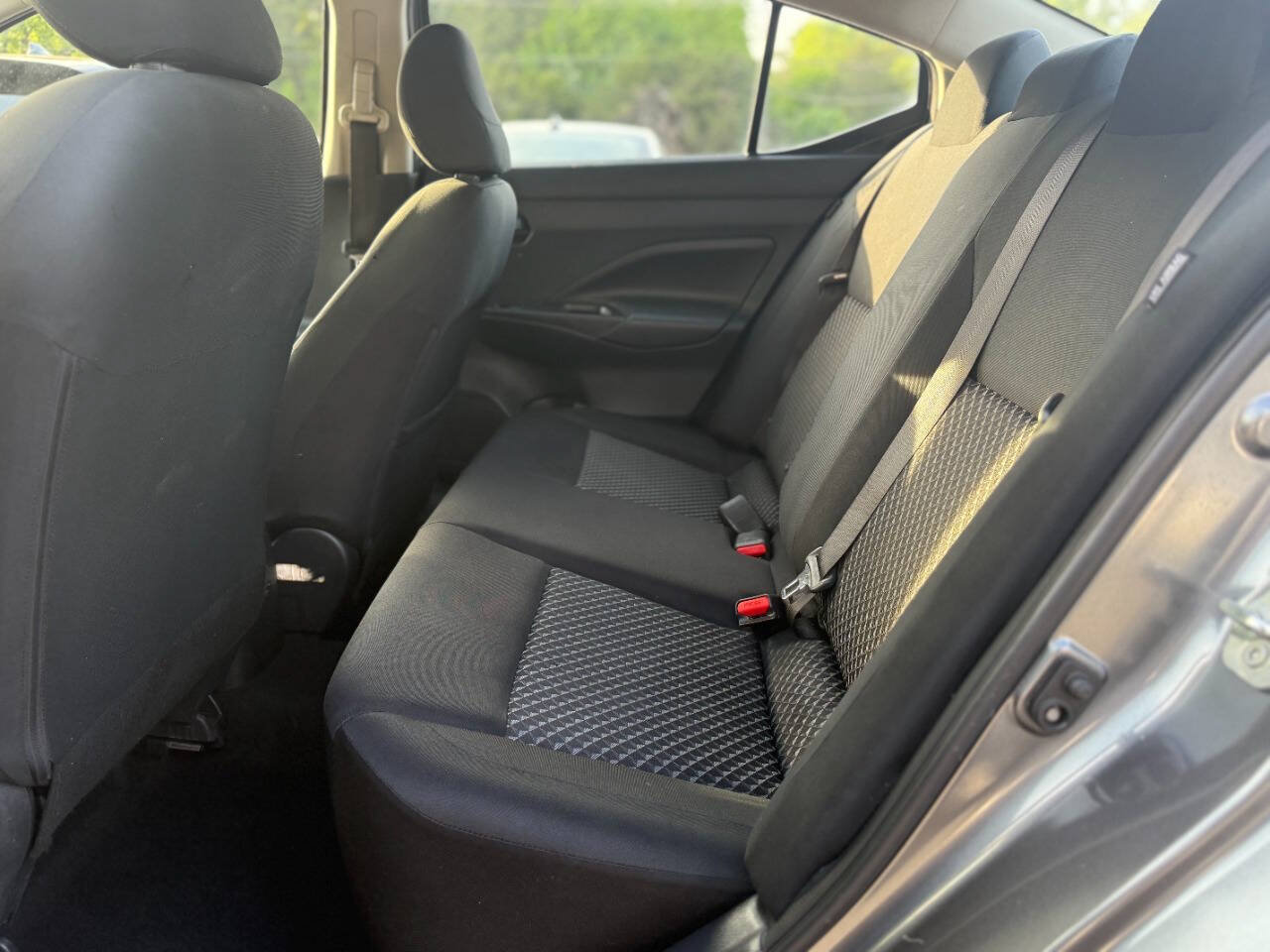 Used 2020 Nissan Versa S FWD image 14