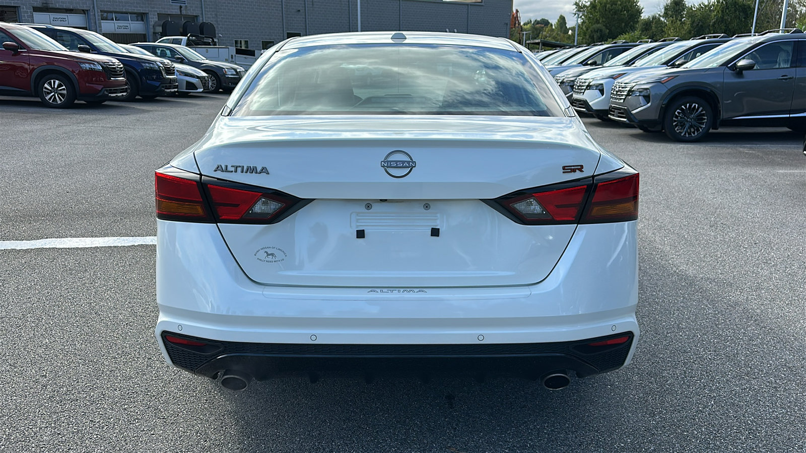 Certified 2024 Nissan Altima 2.5 SR FWD image 5