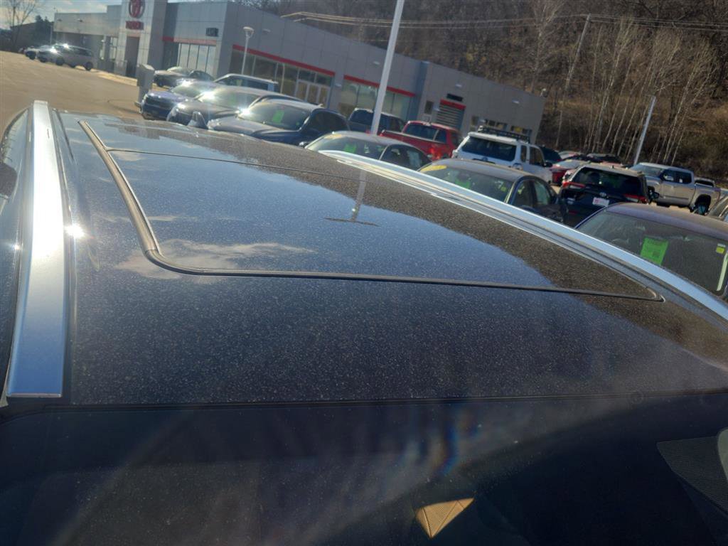 Used 2023 Toyota Highlander Platinum image 12