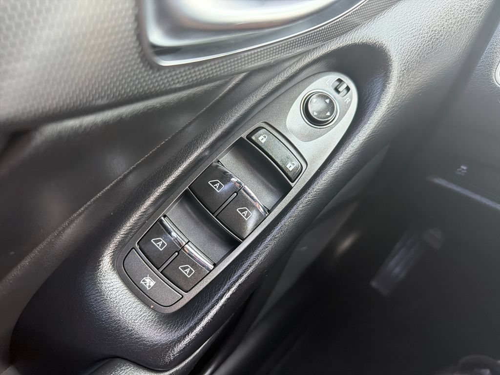 Used 2020 INFINITI Q50 Edition 30 w/ All Weather Package AWD/4WD image 11