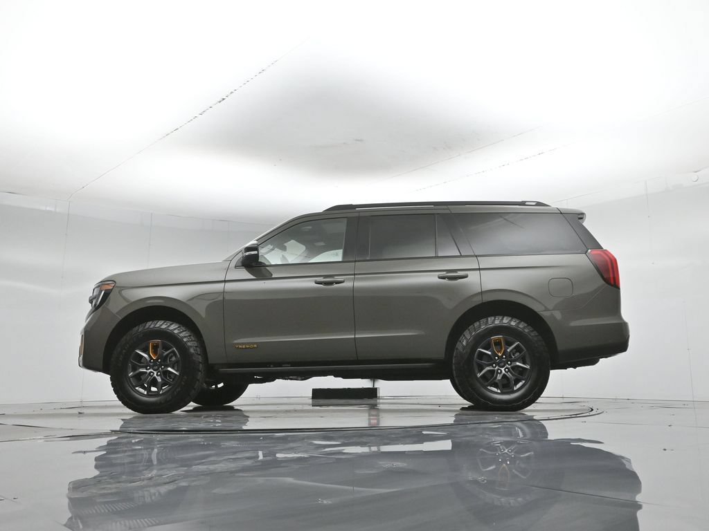 Used 2025 Ford Expedition Tremor AWD/4WD image 56