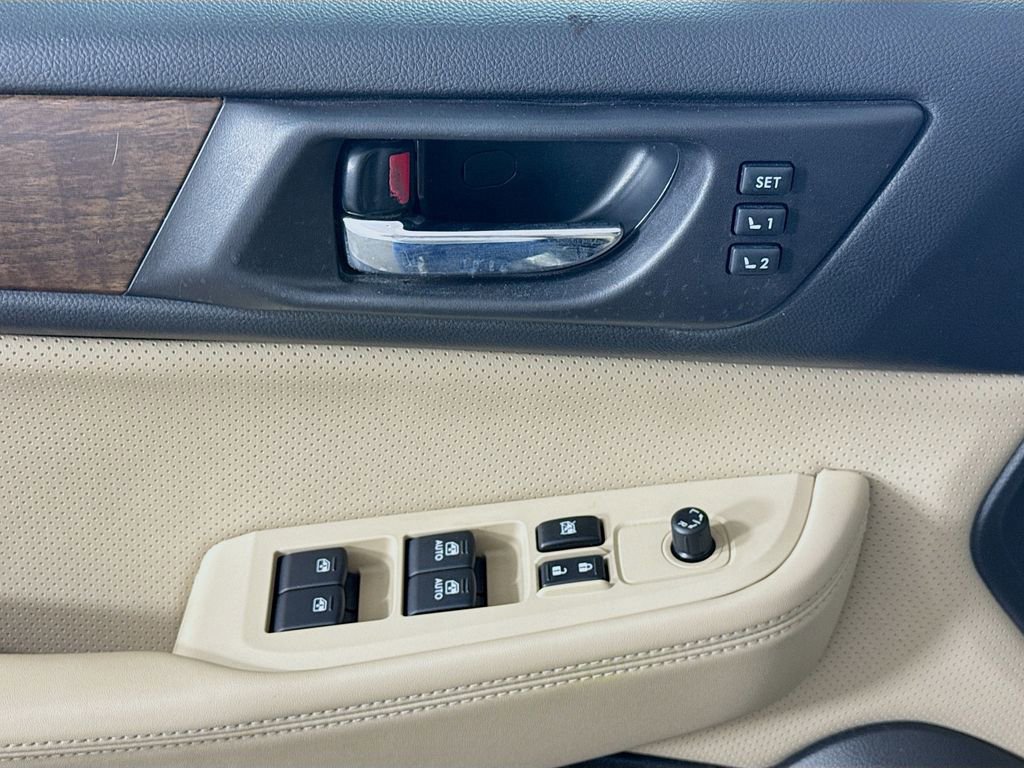 Used 2016 Subaru Outback 2.5i Limited image 21