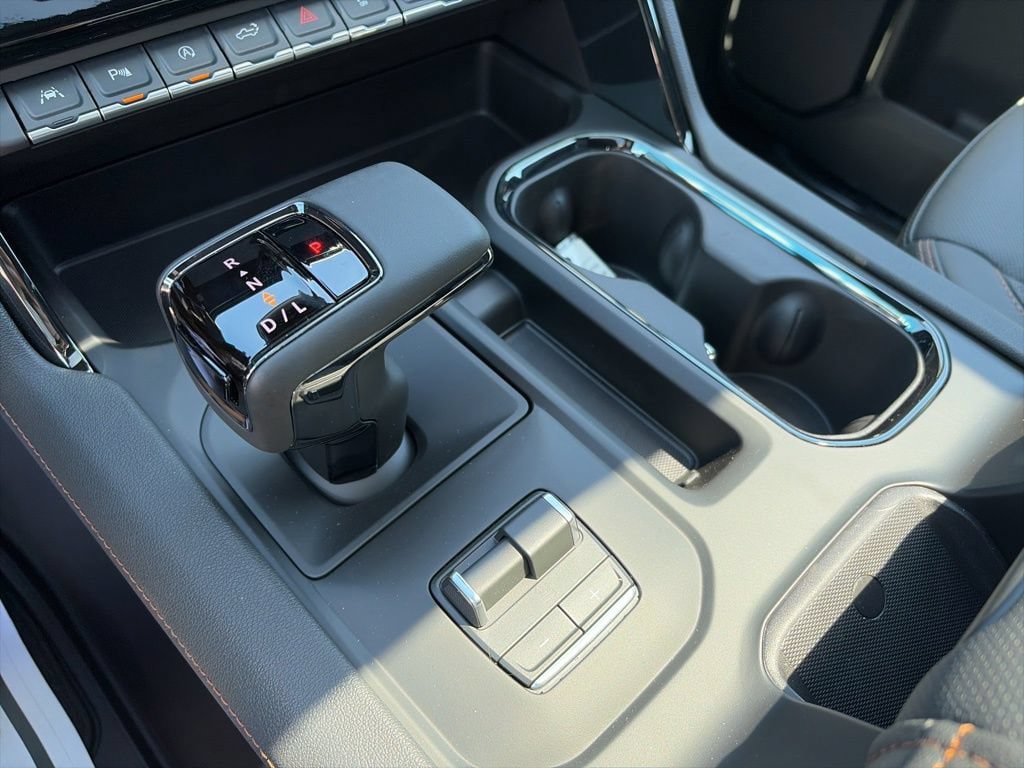 New 2026 GMC Sierra 1500 AT4 w/ AT4 Premium Package AWD/4WD image 27