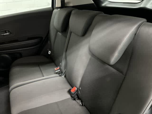 Used 2020 Honda HR-V LX image 14