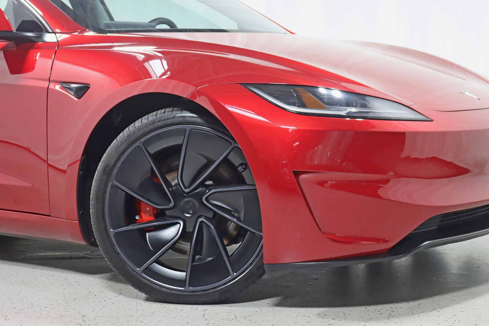 Used 2024 Tesla Model 3 Performance image 5