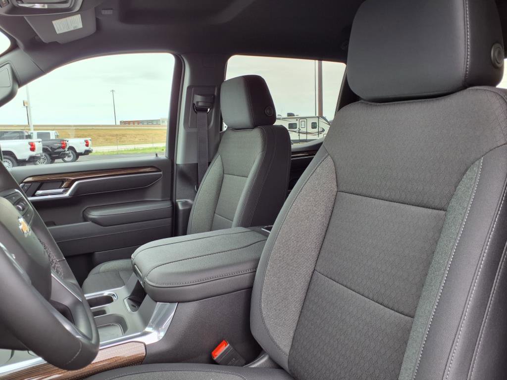 New 2025 Chevrolet Silverado 1500 LT image 15