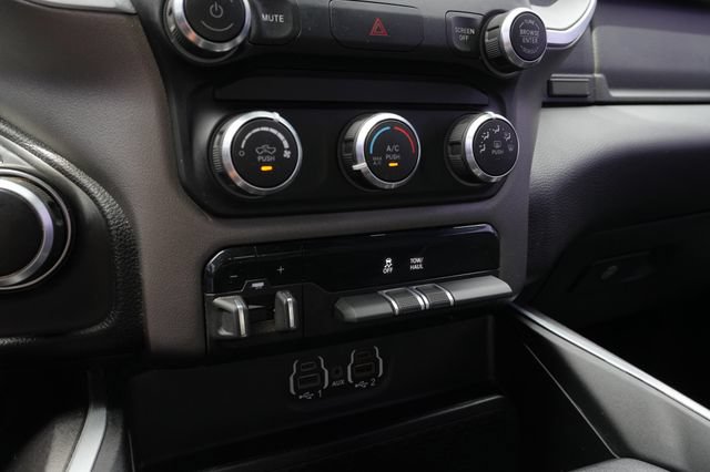 Used 2022 RAM 1500 Lone Star AWD/4WD image 14