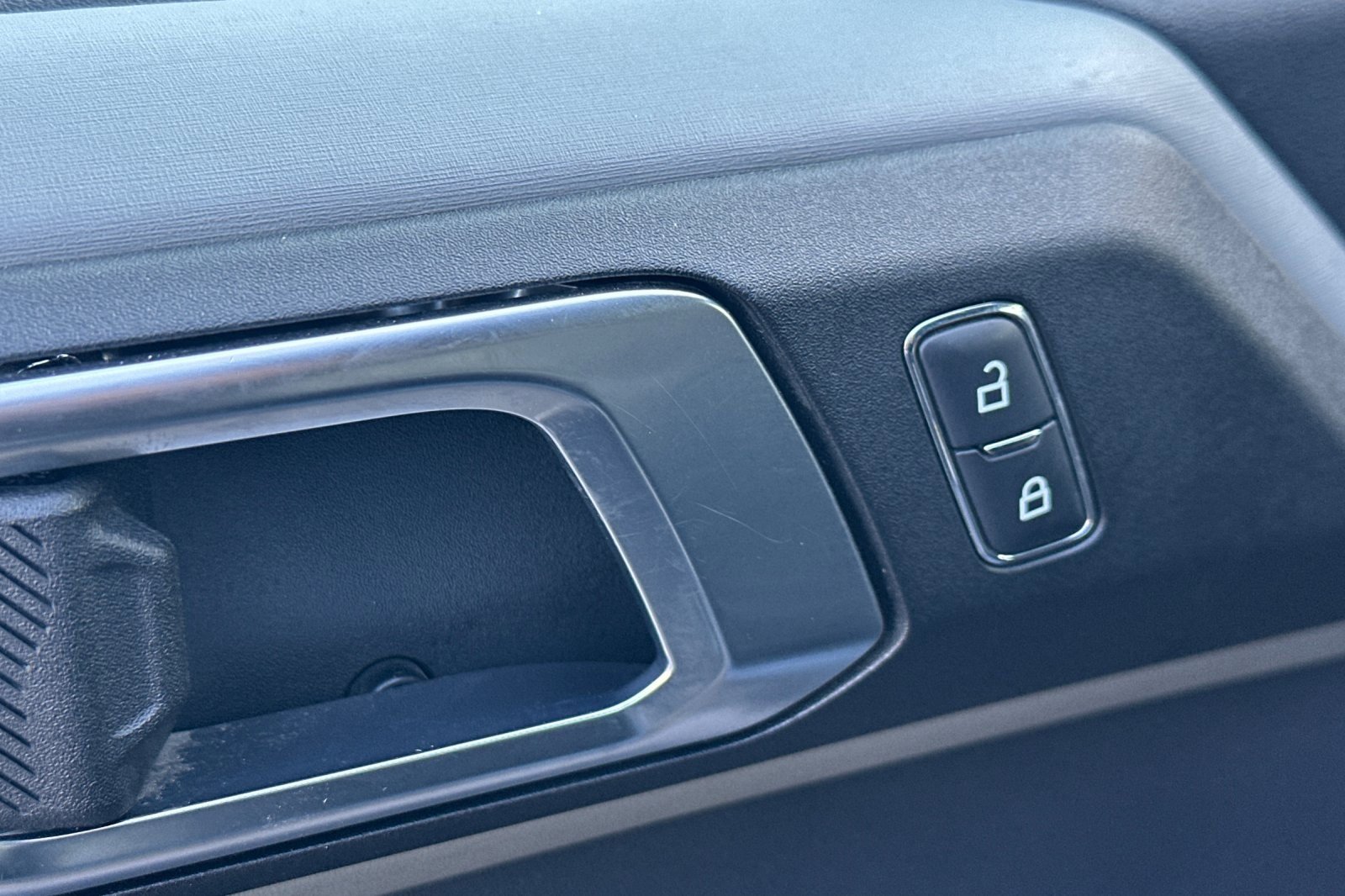 Used 2023 Ford Bronco Badlands image 12