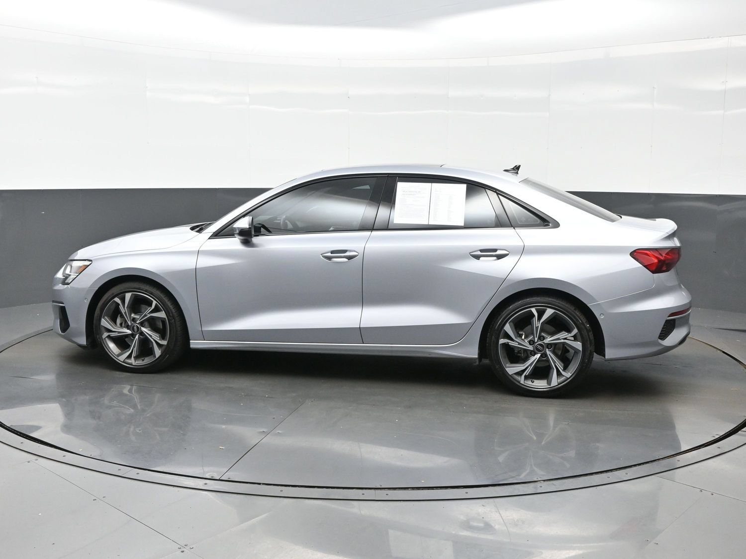 Used 2023 Audi A3 2.0T Premium w/ Convenience Package FWD image 3