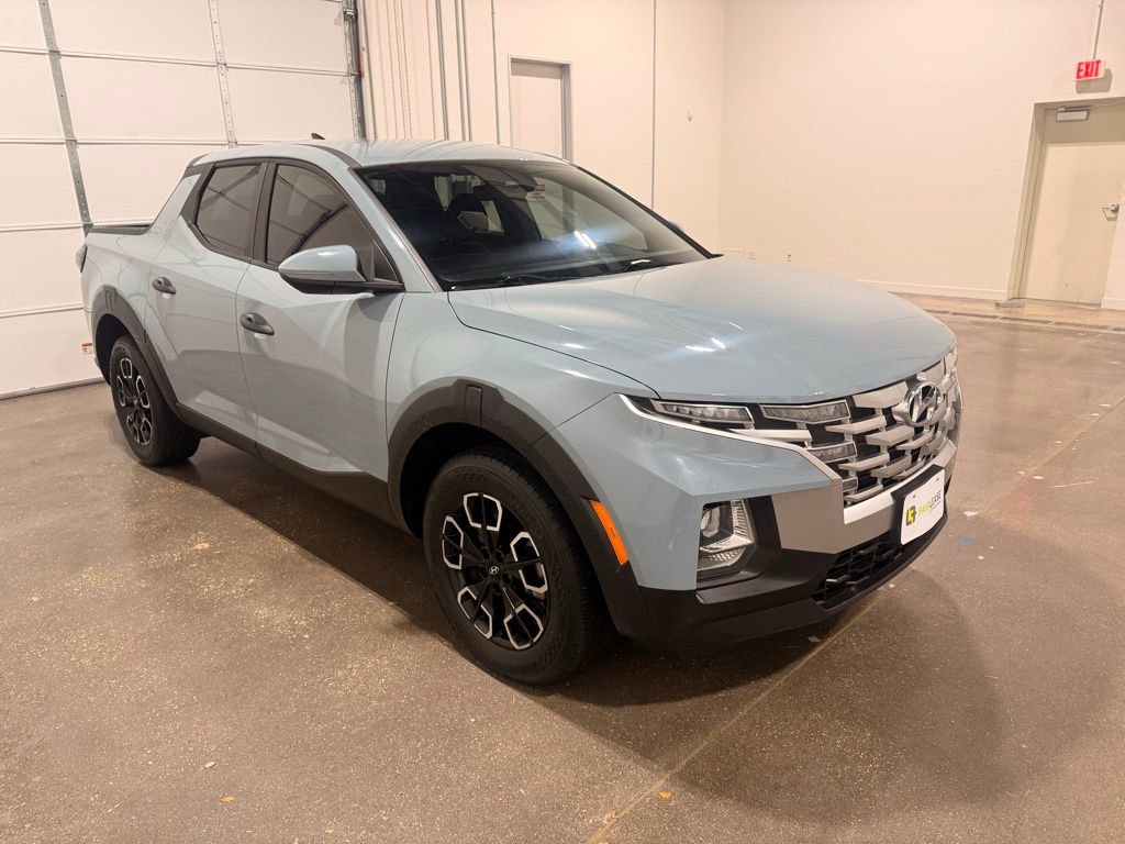 Used 2023 Hyundai Santa Cruz SEL image 3