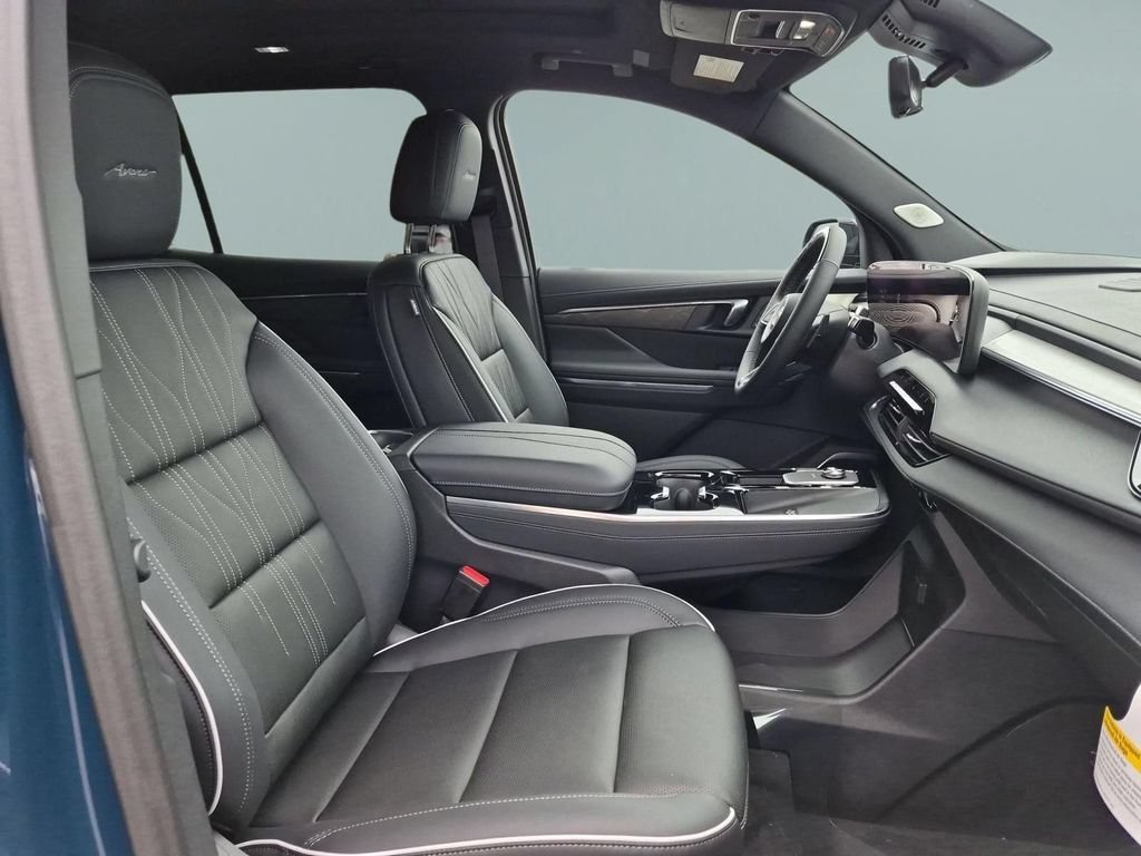 New 2027 Buick Enclave Avenir FWD image 29