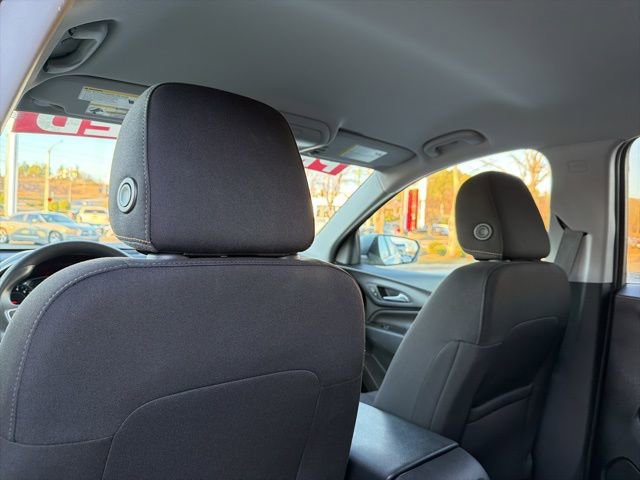 Used 2023 Chevrolet Equinox LT image 32