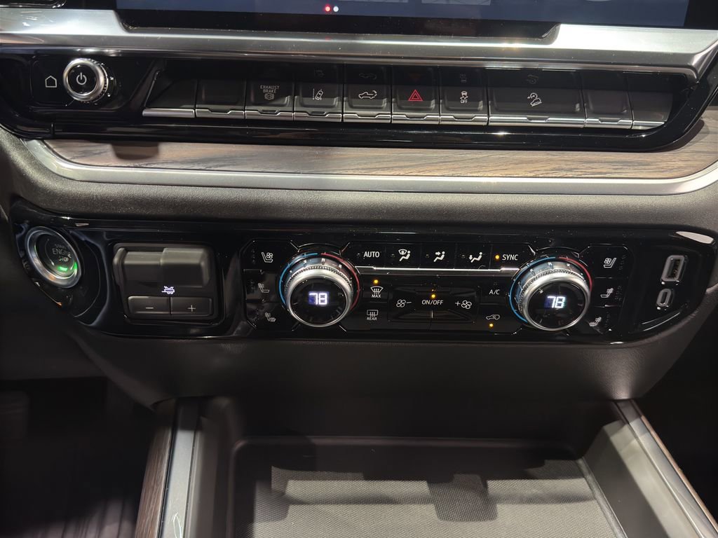 New 2025 GMC Sierra 2500 SLT w/ SLT Convenience Package image 35