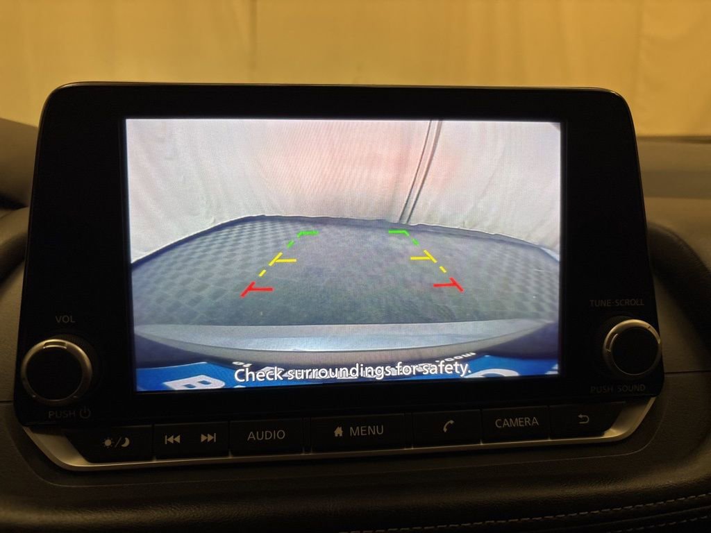 Used 2024 Nissan Rogue S image 18