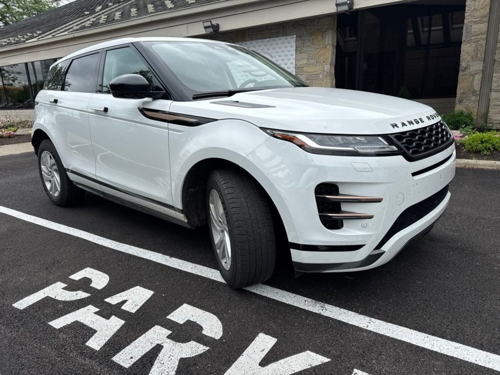 Used 2023 Land Rover Range Rover Evoque R-Dynamic S AWD/4WD image 5