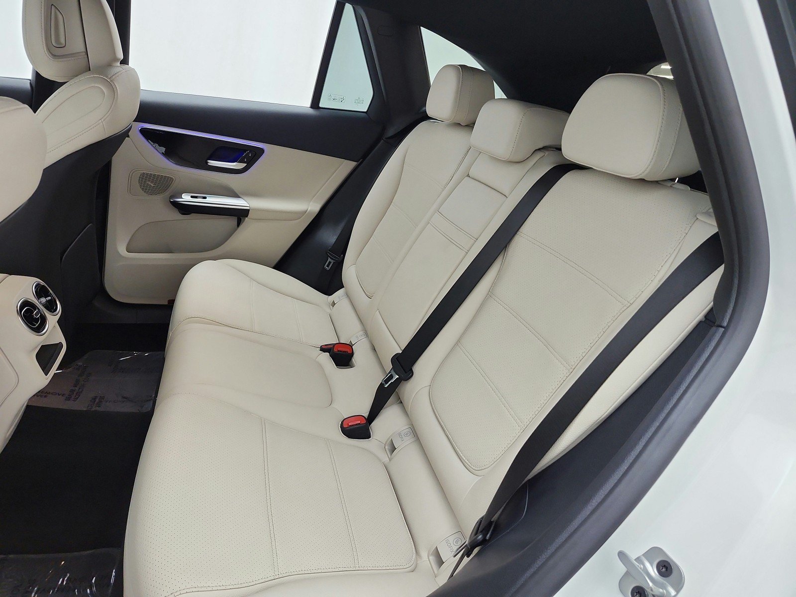 Used 2026 Mercedes-Benz GLC 300 image 13
