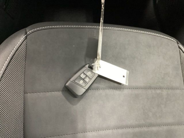 Certified 2023 Volkswagen Taos SE image 23