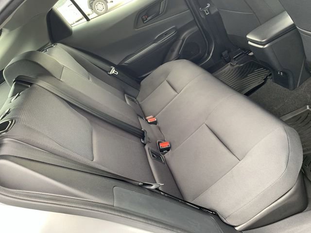 Used 2023 Toyota Prius LE image 12