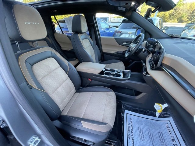 Certified 2025 Chevrolet Equinox ACTIV w/ Safety and Technology Package image 41