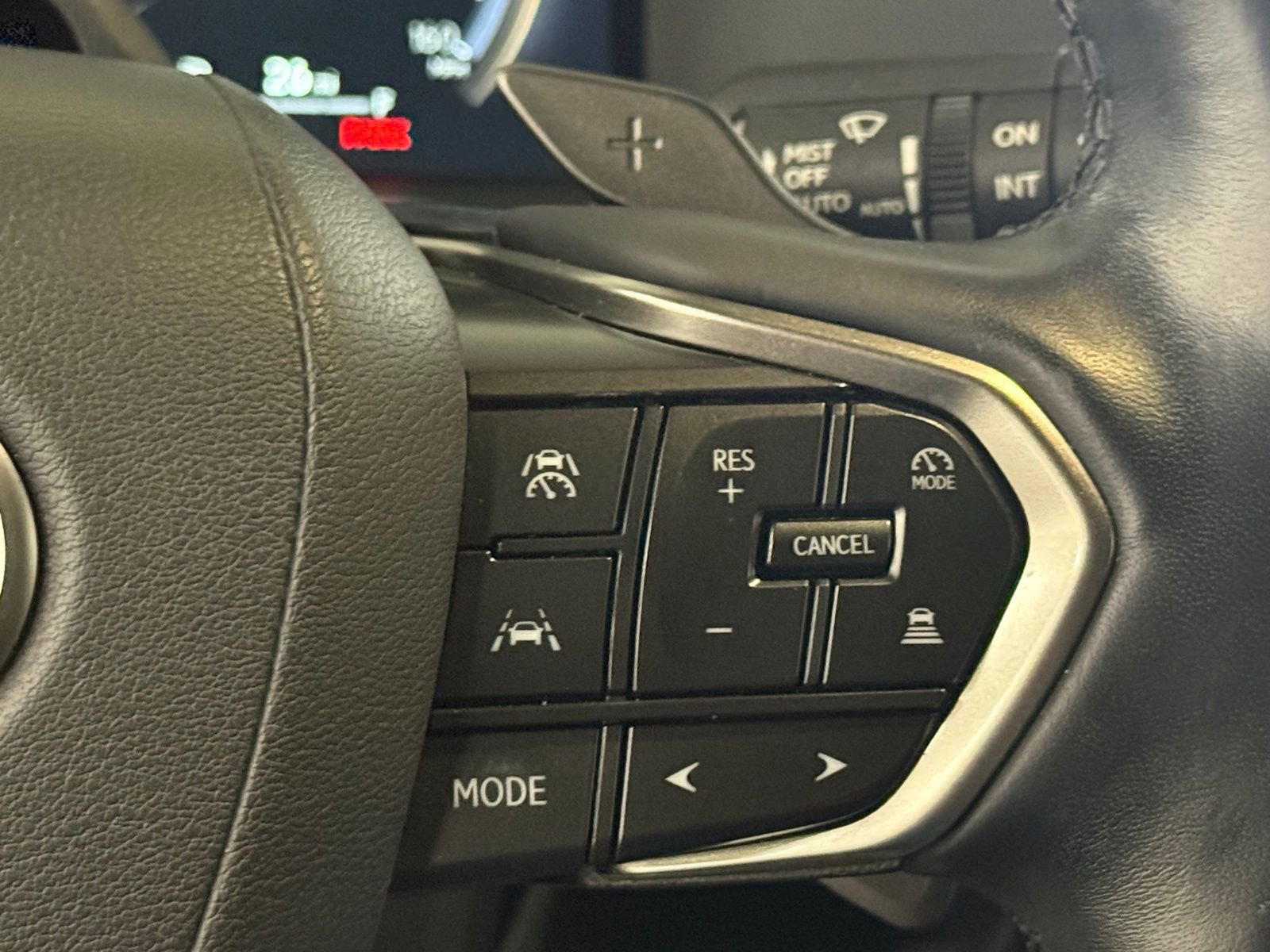 Used 2024 Lexus GX 550 w/ Accessory Package (2T) image 27