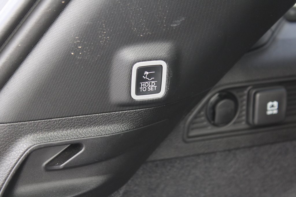 Used 2025 Jeep Grand Cherokee Summit image 41