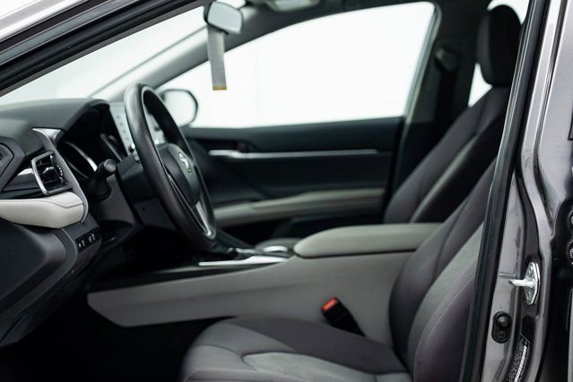 Used 2023 Toyota Camry LE image 41