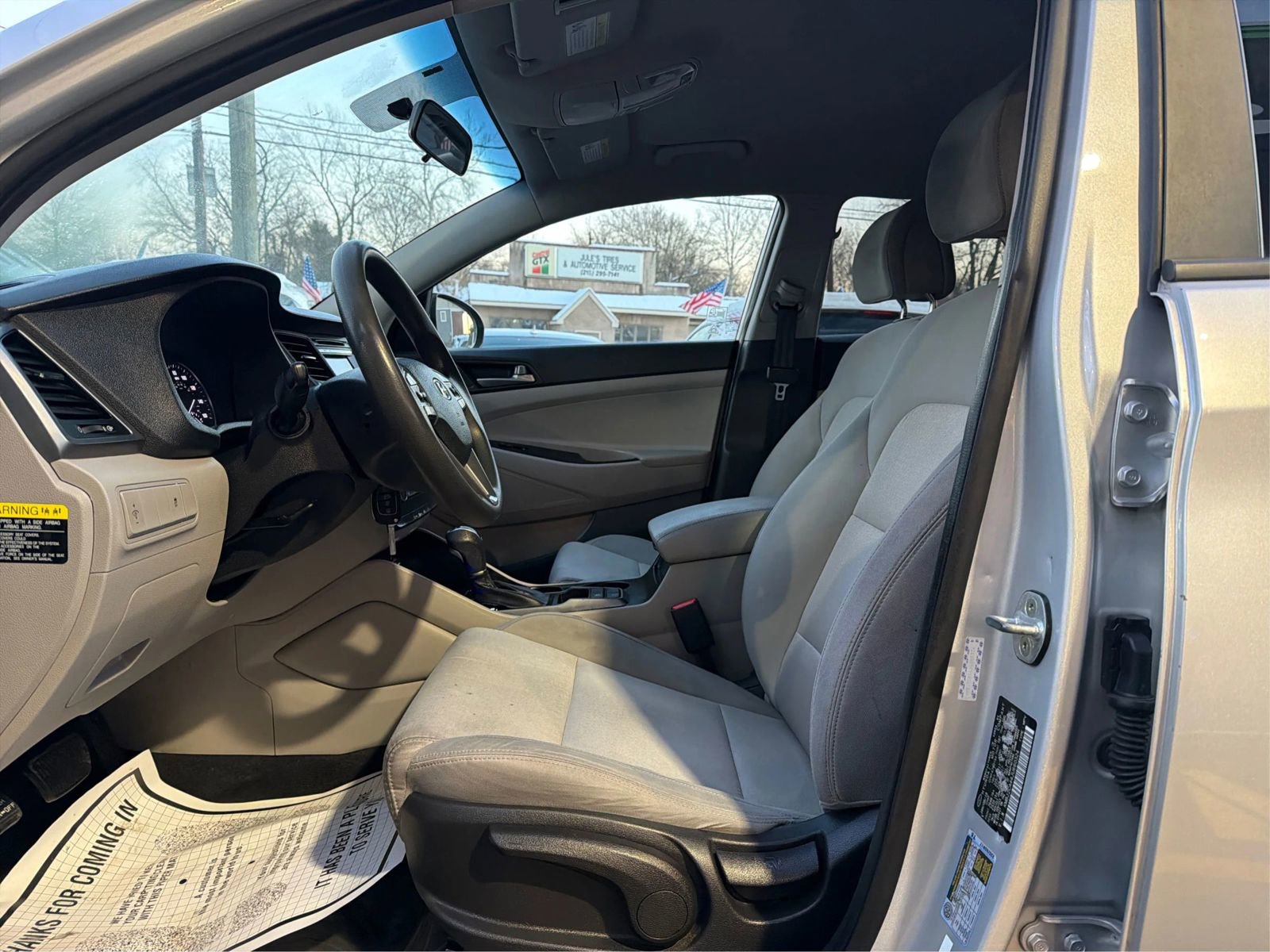 Used 2018 Hyundai Tucson SE image 9