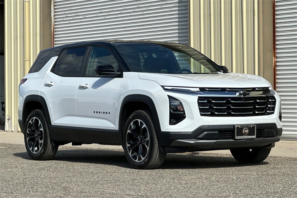 New 2026 Chevrolet Equinox LT w/ Convenience Package II image 9