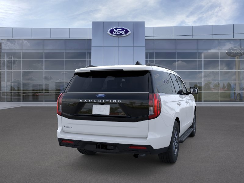 New 2026 Ford Expedition Active image 8