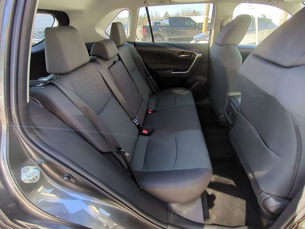 Used 2023 Toyota RAV4 XLE w/ Convenience Package image 23